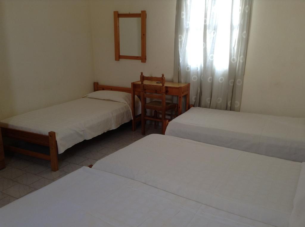 Rooms To Let Katerina & John'S Períssa Rom bilde